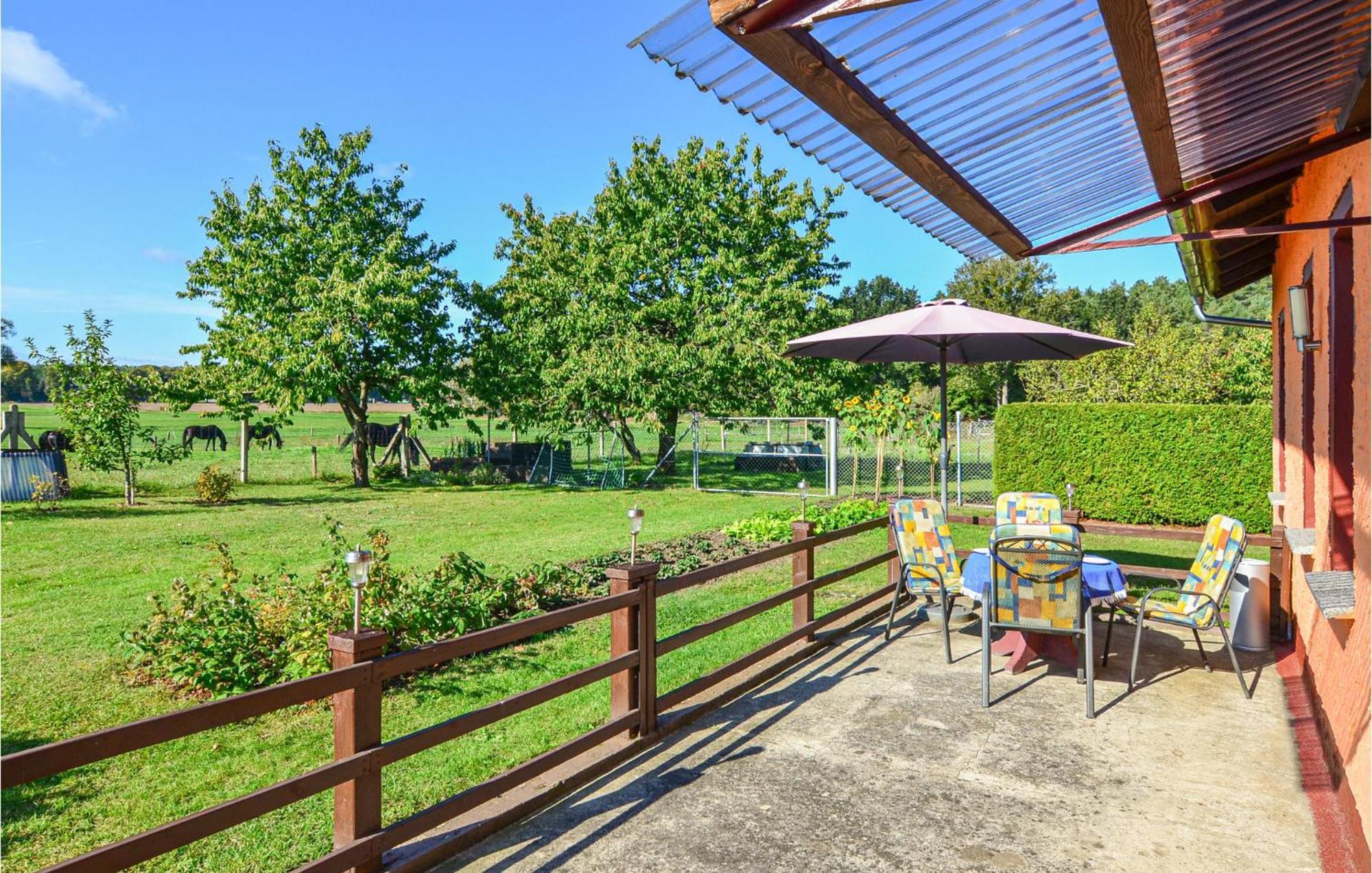 Holiday home E.-Thälmann-Str. H Schorfheide Exteriör bild